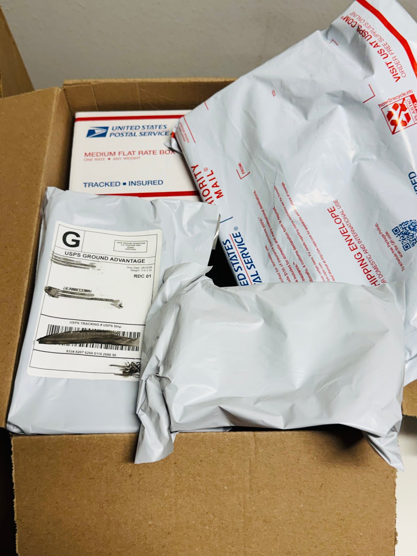 LARGE BOX SEALED UNCLAIMED USPS MAIL MYSTERY PULLS